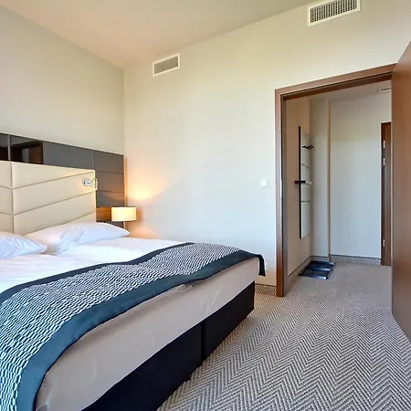 Prywatny Apartament Na Wydmie コウォブジェク